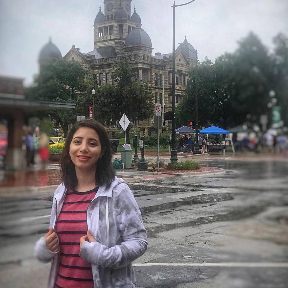 Meet your Posher, Faezeh